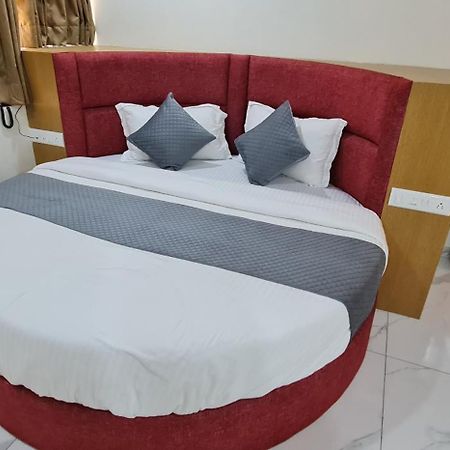 Hotel Vivan วาโดดารา ภายนอก รูปภาพ