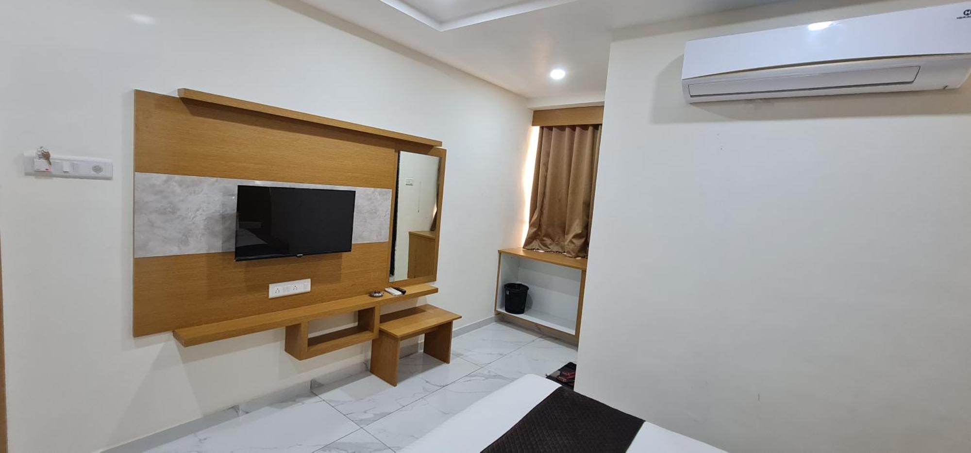 Hotel Vivan วาโดดารา ภายนอก รูปภาพ